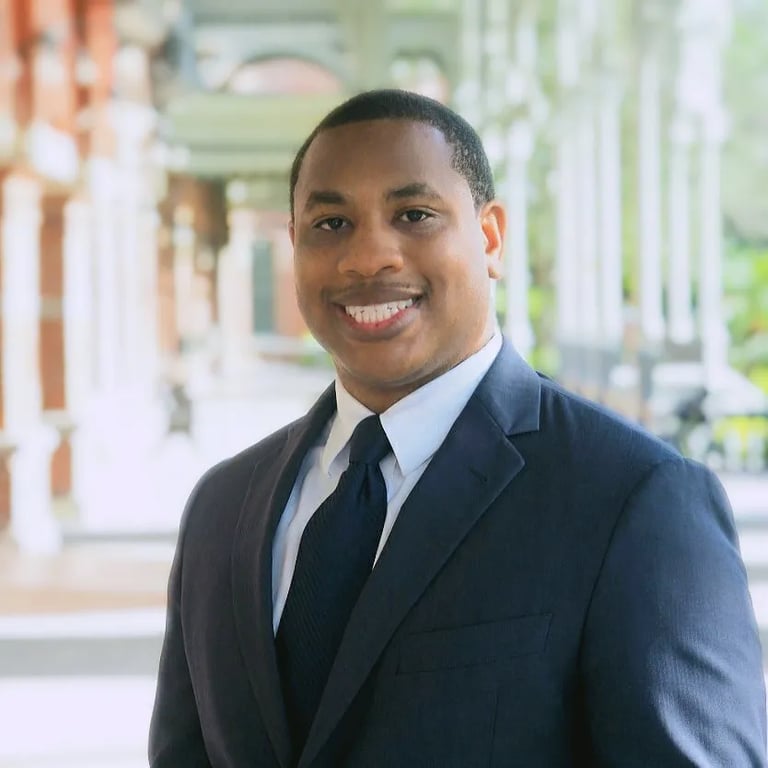 Black Lawyer in Florida - Deron Roberson